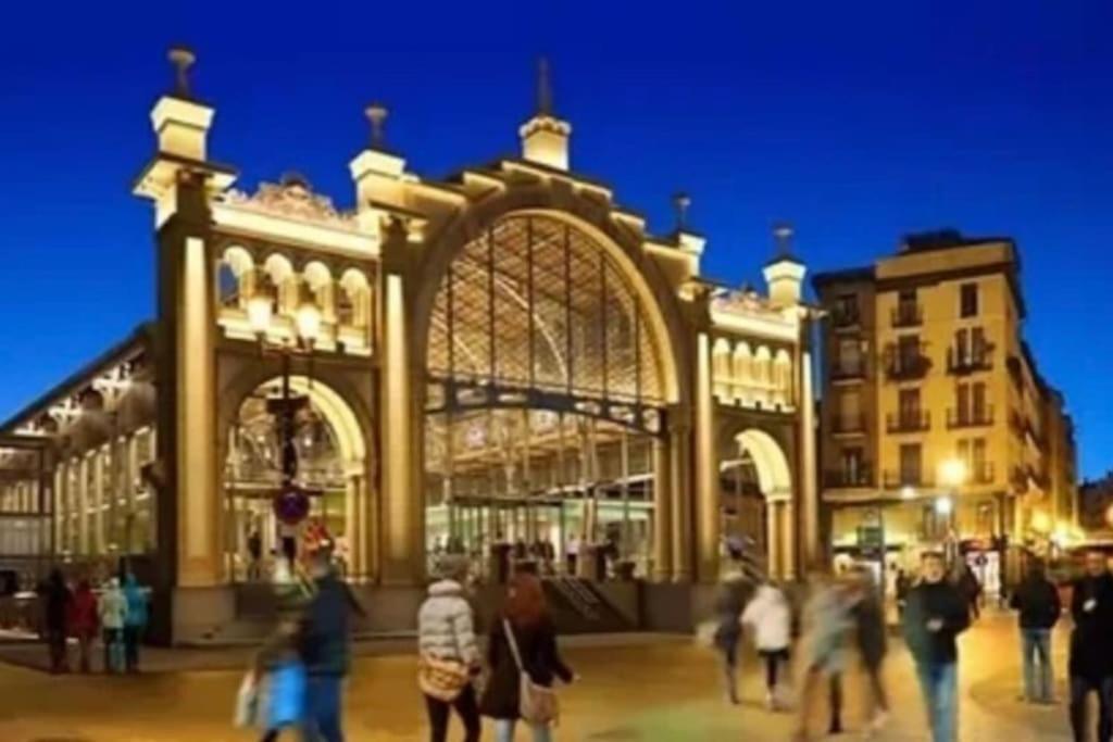 Acogedor Apartamento Con Acabados Primera Calidad Zaragoza Kültér fotó
