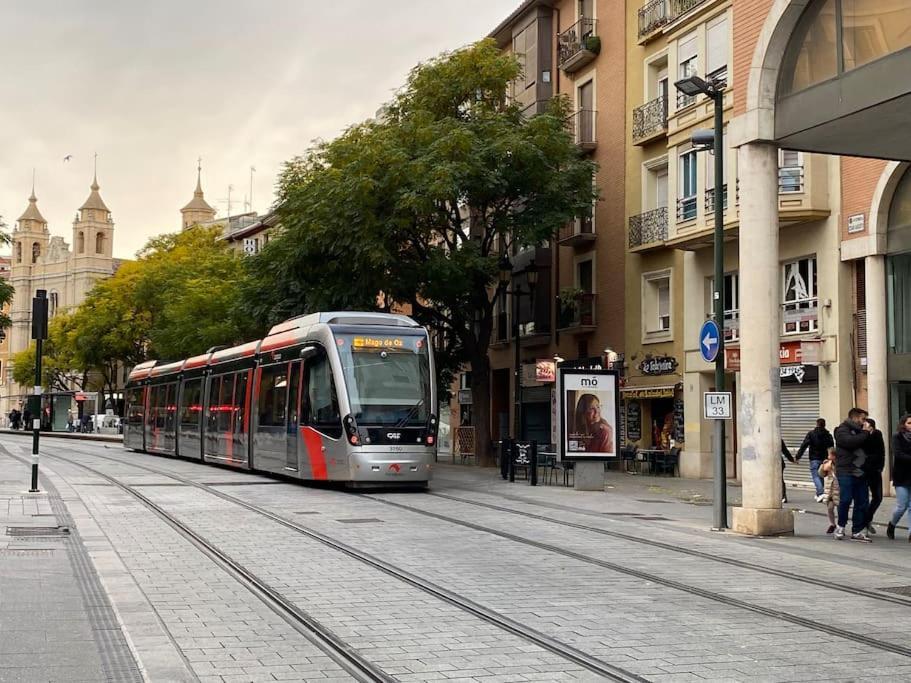 Acogedor Apartamento Con Acabados Primera Calidad Zaragoza Kültér fotó